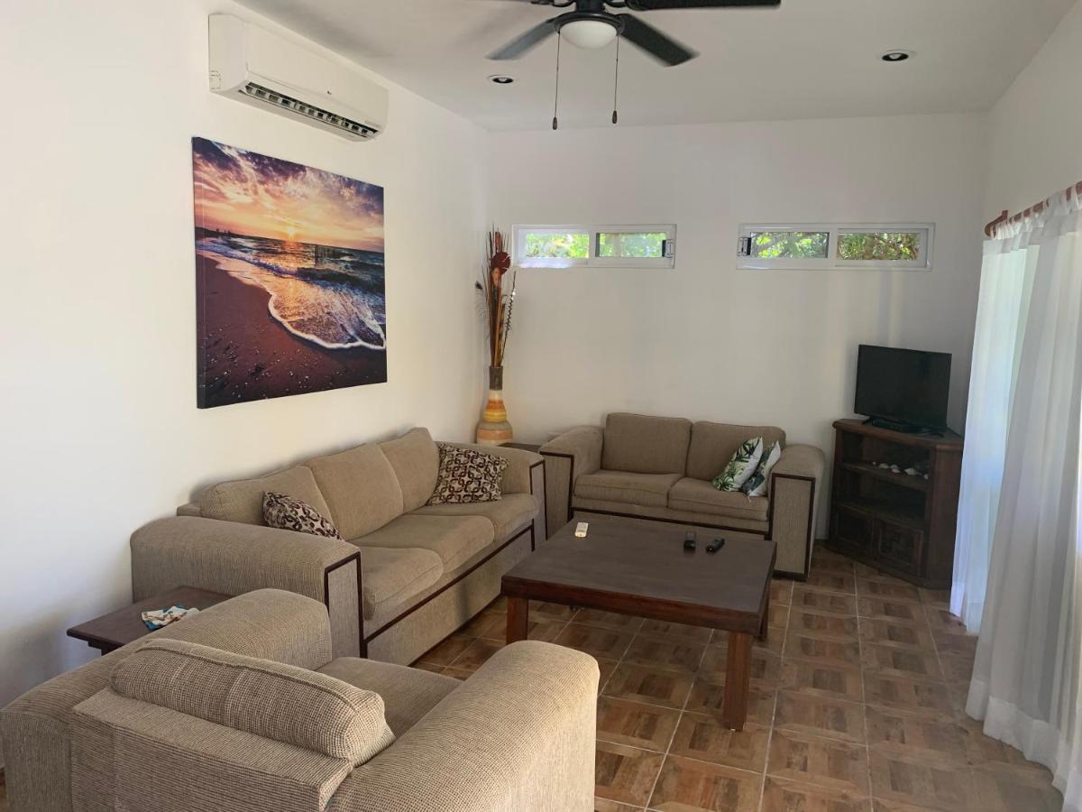 Arenas Del Mar Condos チェレム エクステリア 写真